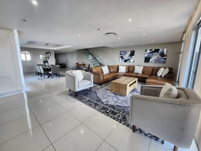Apartamento para Arrendamento em Maputo - 4