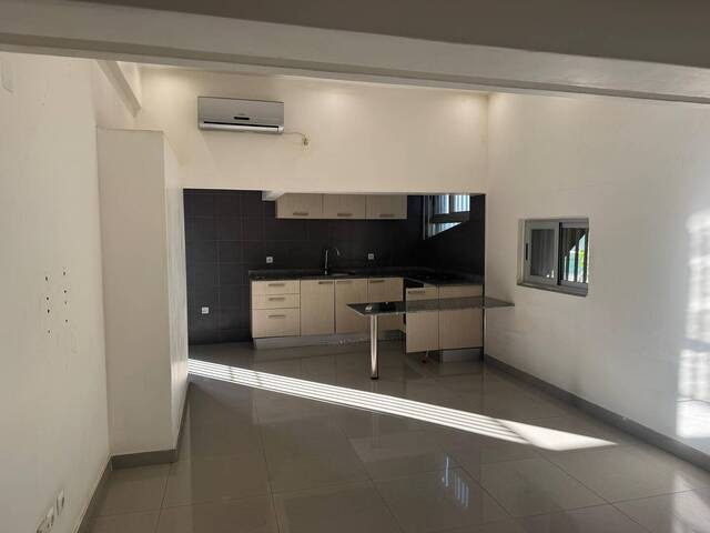 Apartamento para Arrendamento em Maputo - 2