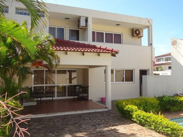 Casa para Arrendamento em Maputo - 2