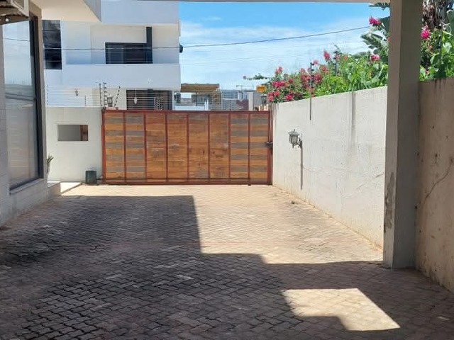 Casa para Arrendamento em Maputo - 2