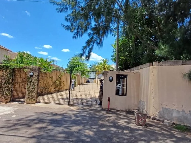 Casa para Arrendamento em Maputo - 2