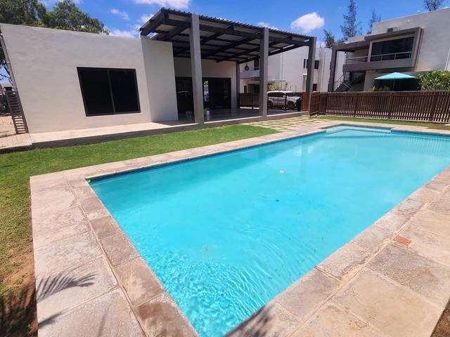 Casa para Arrendamento em Maputo - 2