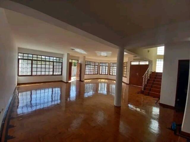 Apartamento para Arrendamento em Maputo - 2