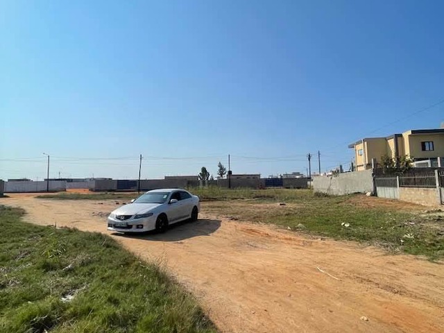 Terreno para Venda em Maputo - 4