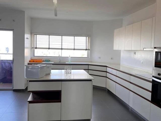 Apartamento para Arrendamento em Maputo - 2