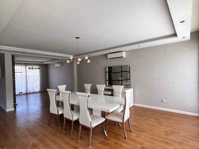 Casa para Arrendamento em Maputo - 4
