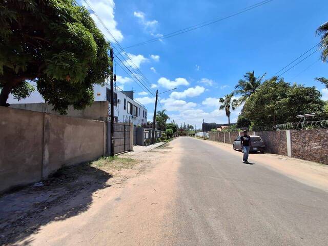 Terreno para Venda em Maputo - 4