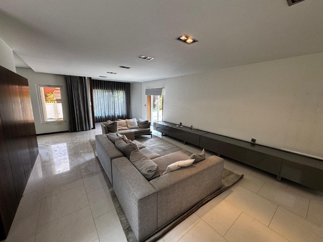 Casa para Arrendamento em Maputo - 2