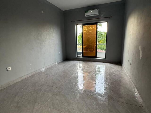 Apartamento para Arrendamento em Maputo - 5