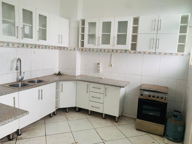 Apartamento para Arrendamento em Maputo - 2