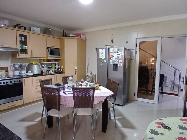 Casa para Arrendamento em Maputo - 2