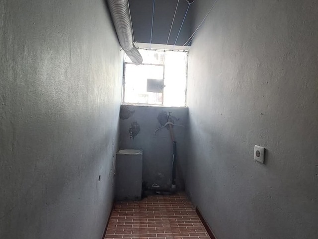 Apartamento para Arrendamento em Maputo - 5