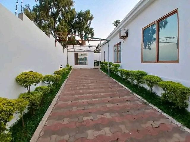 Casa para Arrendamento em Maputo - 2