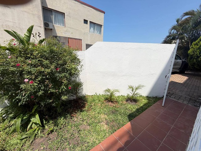 Apartamento para Arrendamento em Maputo - 2