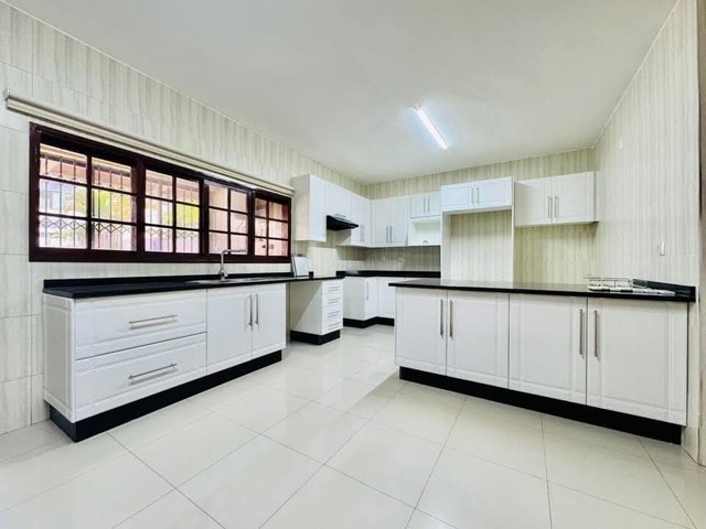 Casa para Arrendamento em Maputo - 5