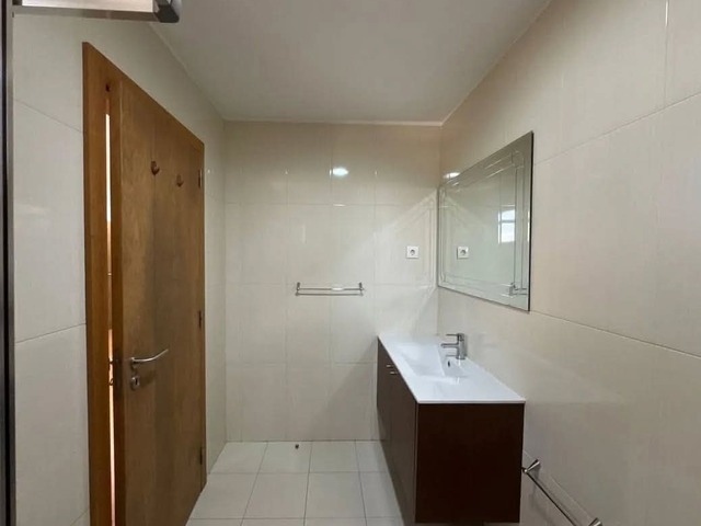 Apartamento para Arrendamento em Maputo - 5