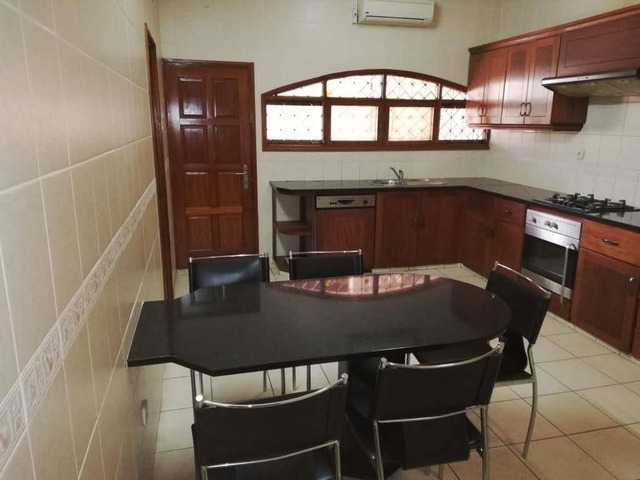 Casa para Arrendamento em Maputo - 3