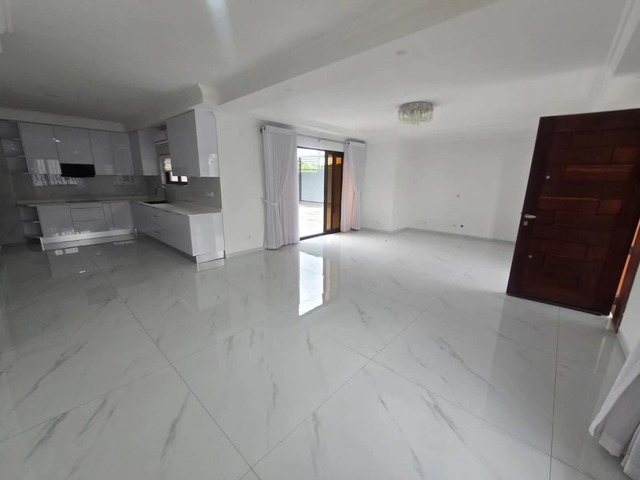 Casa para Arrendamento em Maputo - 4