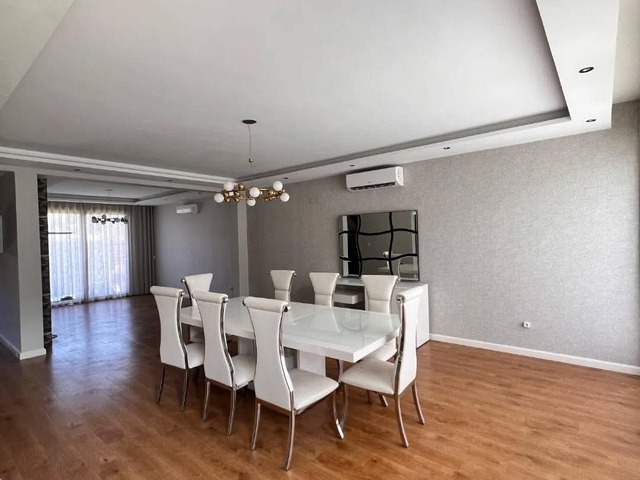 Casa para Arrendamento em Maputo - 4