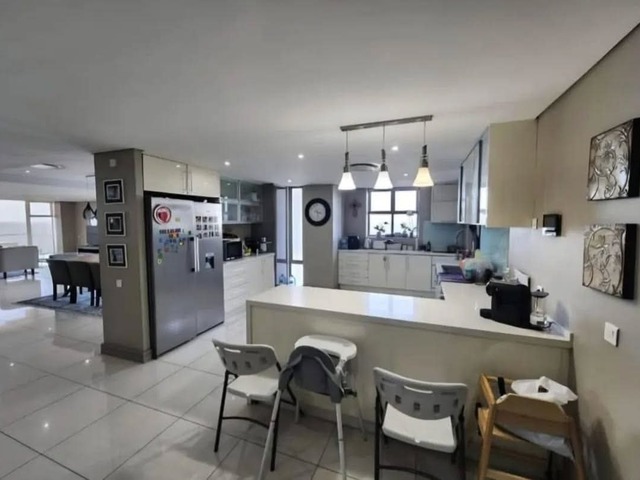 Apartamento para Arrendamento em Maputo - 5