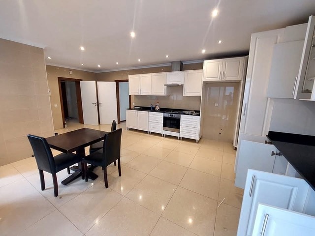Apartamento para Arrendamento em Maputo - 2