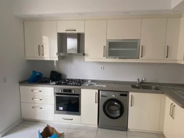 Apartamento para Arrendamento em Maputo - 2