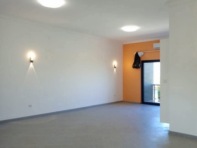 Apartamento para Arrendamento em Maputo - 3