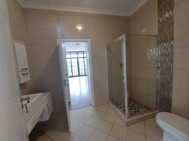 Casa para Arrendamento em Maputo - 2