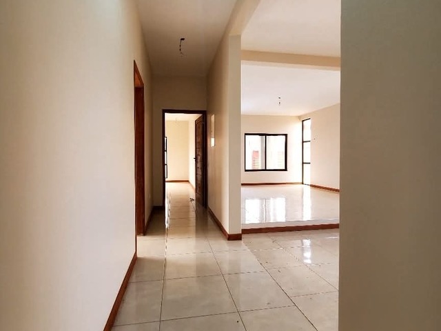 Apartamento para Venda em Maputo - 4