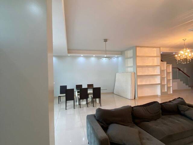 Apartamento para Arrendamento em Maputo - 4