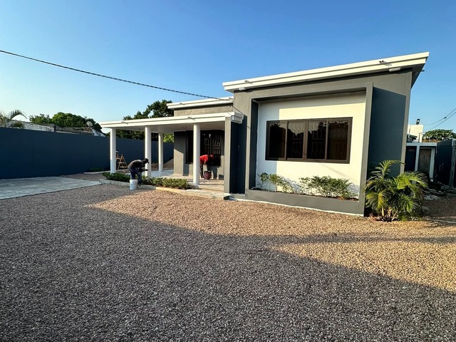 Casa para Arrendamento em Maputo - 3