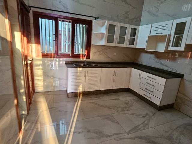 Apartamento para Arrendamento em Maputo - 3