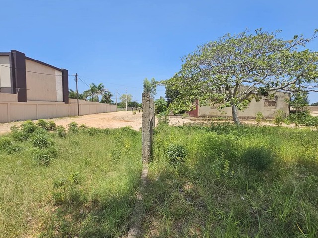 Terreno para Venda em Maputo - 3