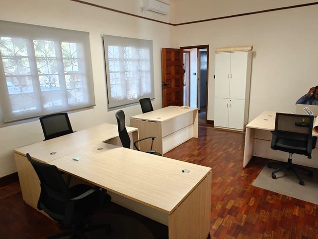 #4772 - Escritório para Venda em Maputo - Maputo