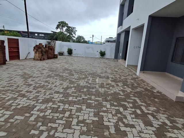 Apartamento para Arrendamento em Maputo - 5