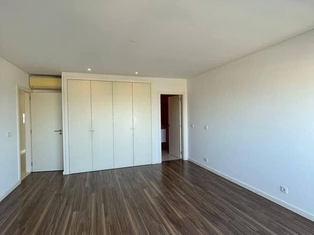 Apartamento para Arrendamento em Maputo - 5