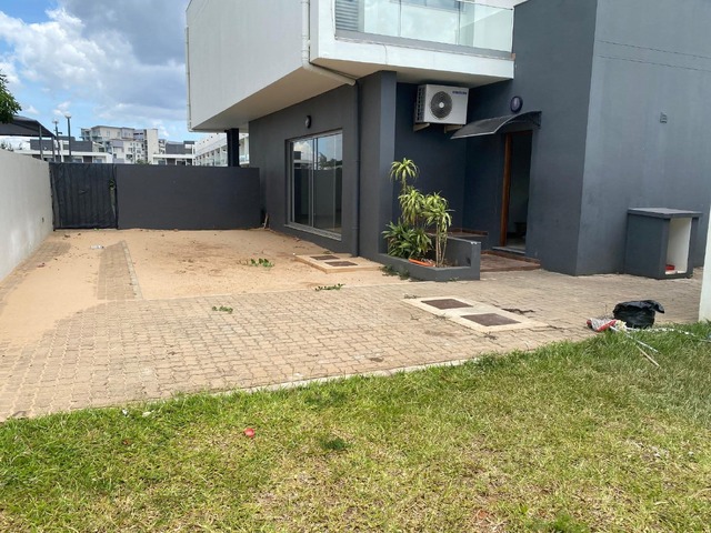 Casa para Arrendamento em Maputo - 2
