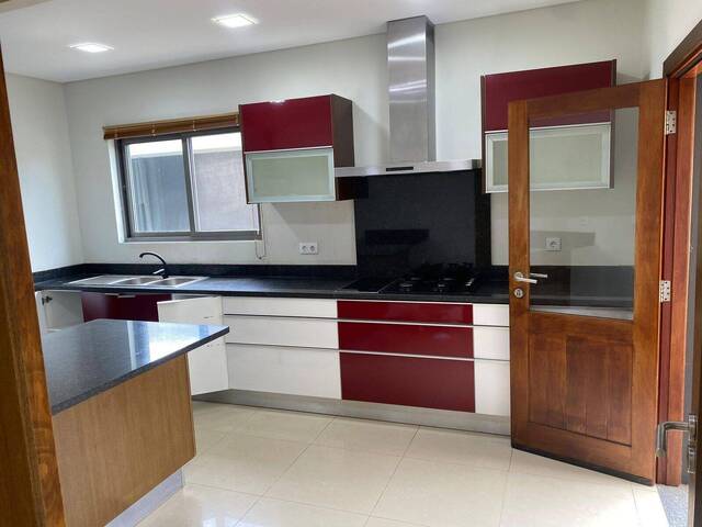 Casa para Arrendamento em Maputo - 4
