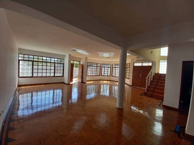 Casa para Arrendamento em Maputo - 2