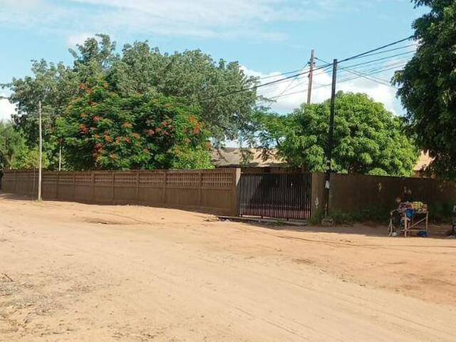 #4933 - Terreno para Venda em Maputo - Maputo