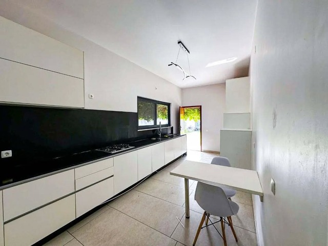 Casa para Arrendamento em Maputo - 2