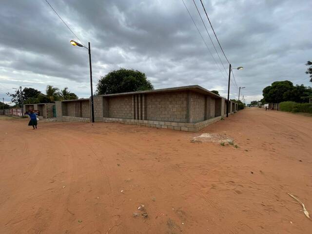 #4985 - Terreno para Venda em Maputo - Maputo