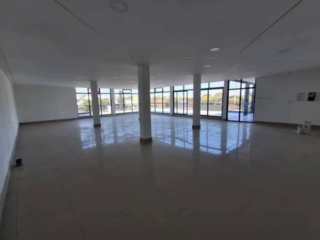 Loja para Arrendamento em Maputo - 4