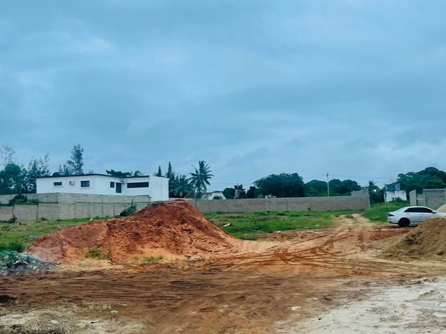 #5094 - Terreno para Venda em Maputo - Maputo