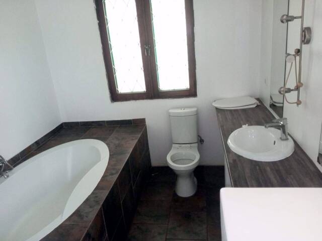 Casa para Arrendamento em Maputo - 4