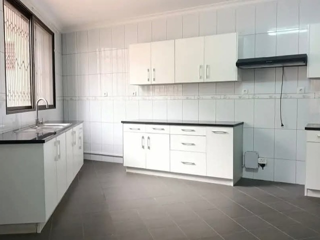 Casa para Arrendamento em Maputo - 4