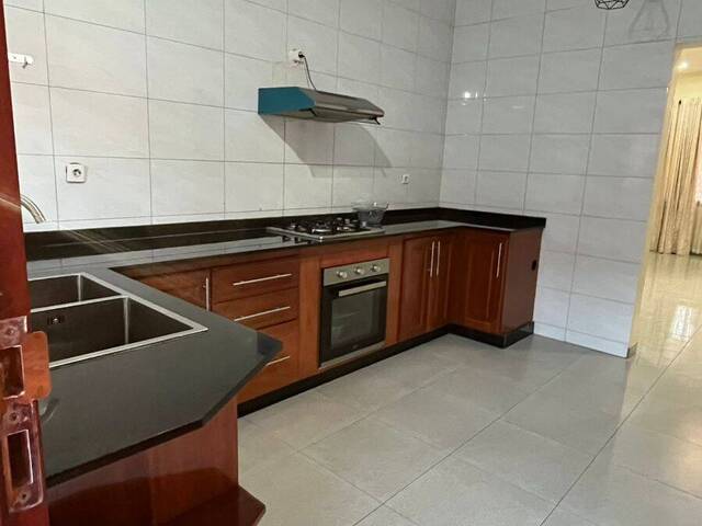 Apartamento para Arrendamento em Maputo - 4
