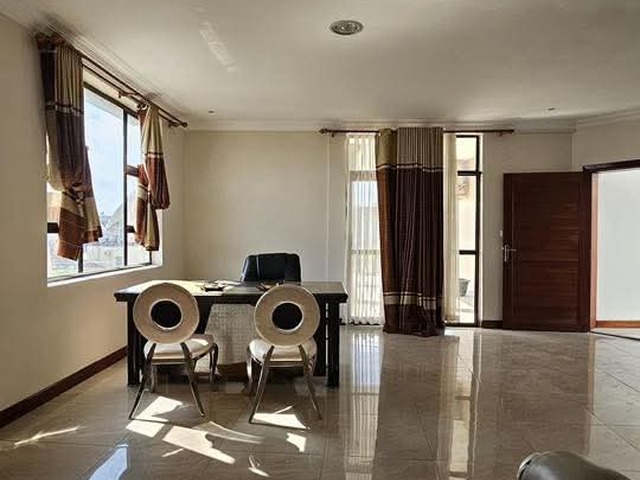 Casa para Arrendamento em Maputo - 3