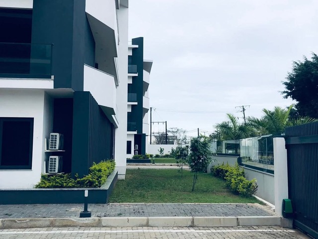 Apartamento para Arrendamento em Maputo - 2
