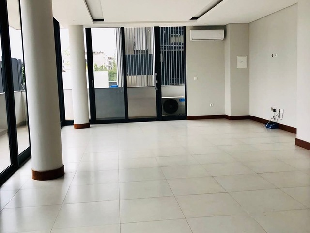 Apartamento para Arrendamento em Maputo - 5